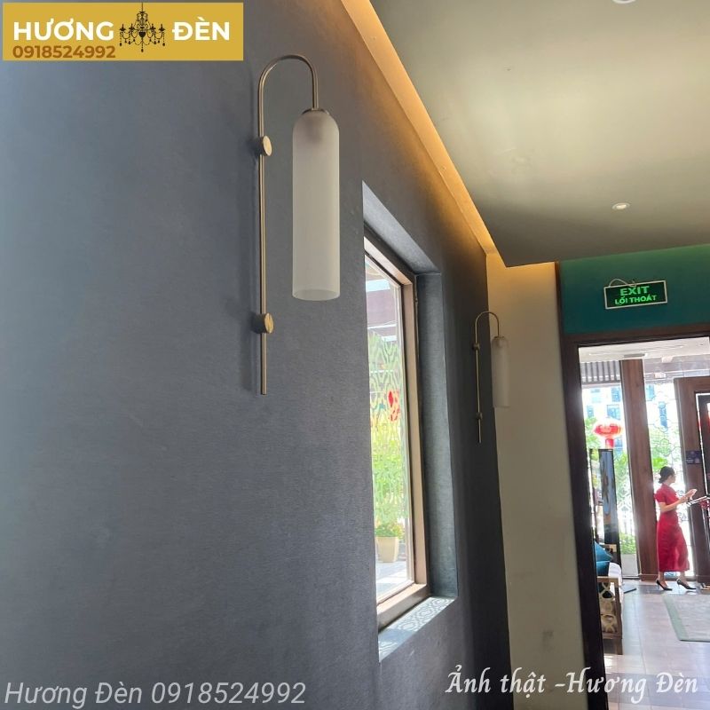 den-vach-tuong-thuy-tinh-cao-cap-vk144